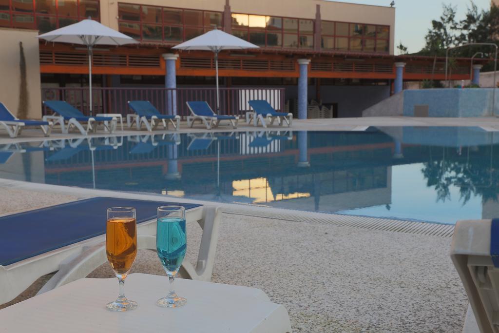 برايا دا روشا Clube Praia Mar Apartamentos Turisticos المظهر الخارجي الصورة